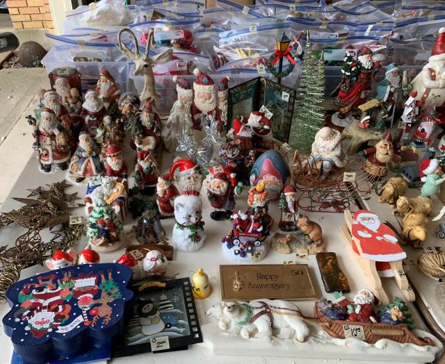 Jeff Hamlin Estate Sales Photo Gallery