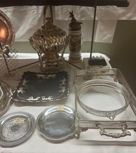 Jeff Hamlin Estate Sales Photo Gallery